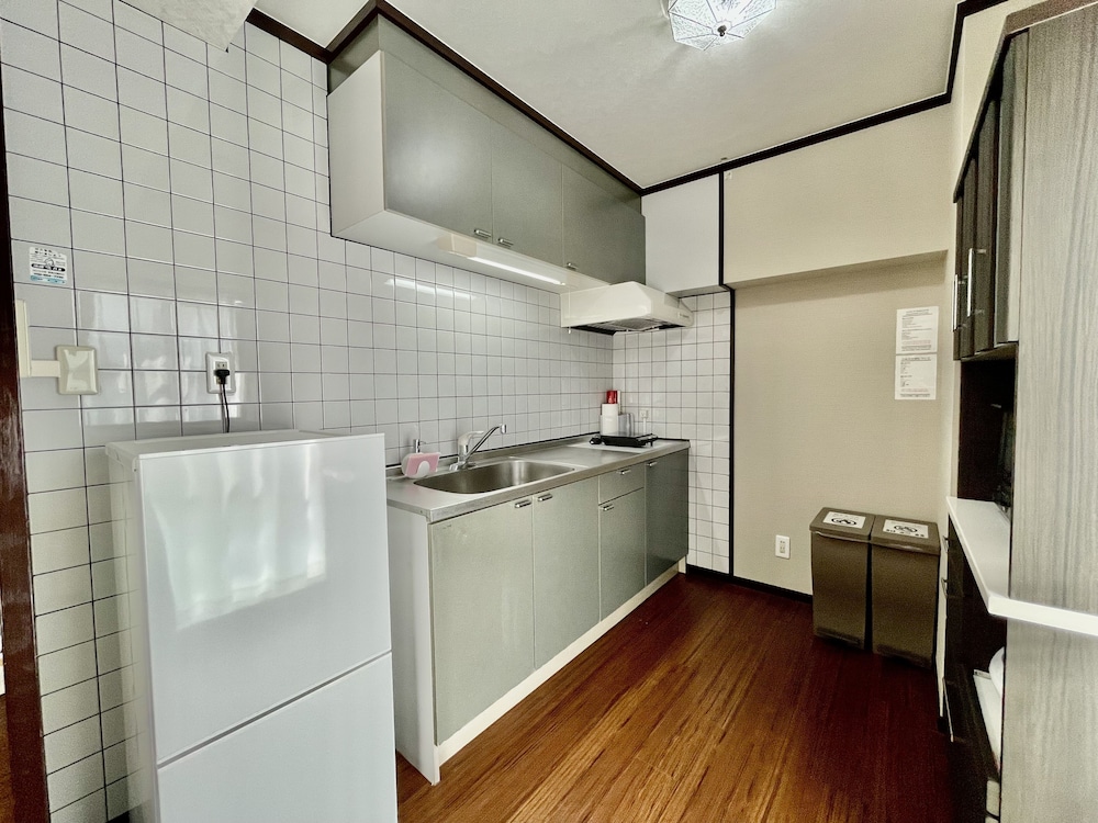 スーペリアファミリールーム 禁煙 専用キッチン3 | ホテル天使館久茂地