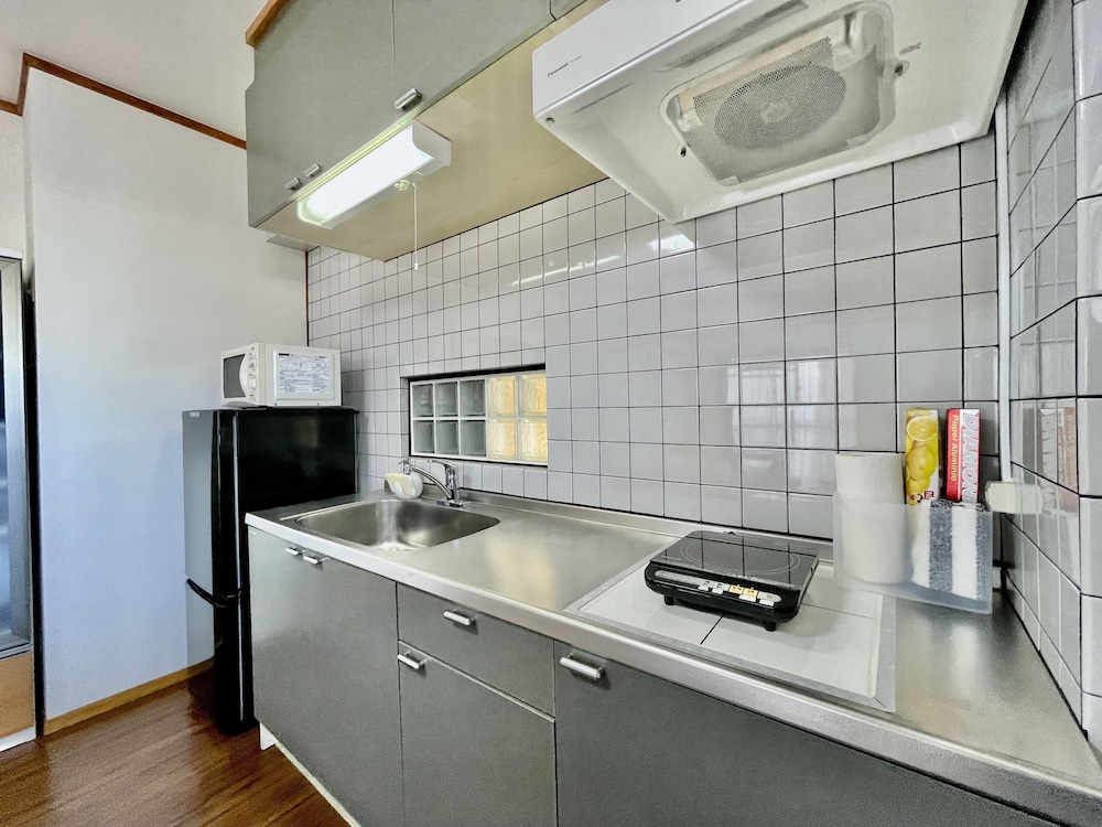 スタンダードファミリールーム 禁煙 専用キッチン0 | ホテル天使館久茂地