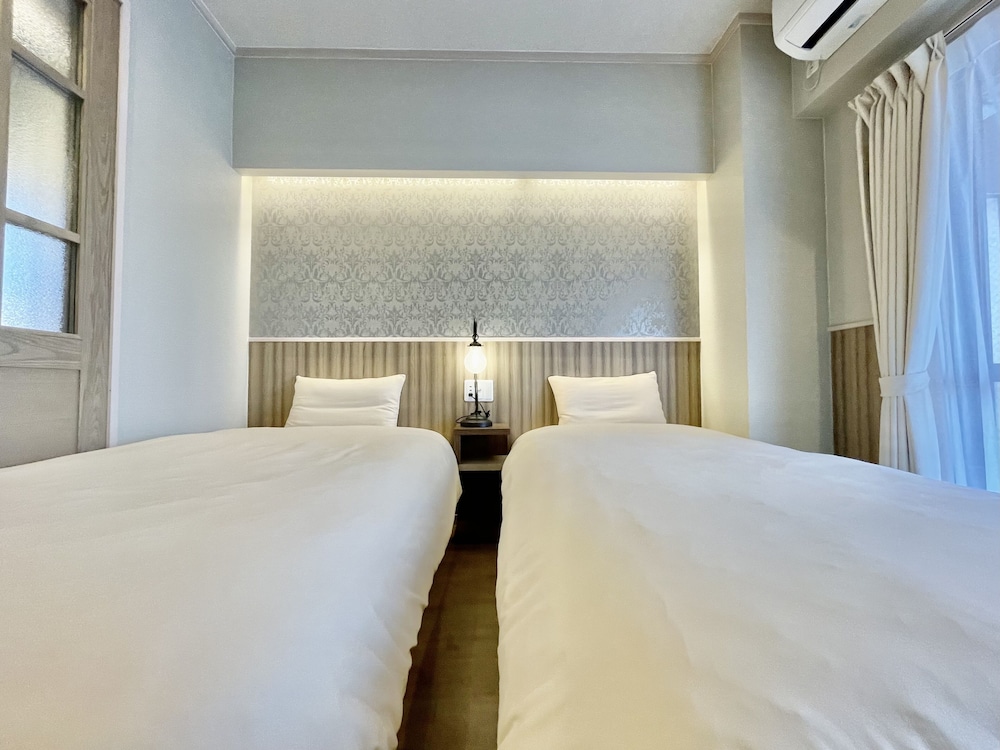 スーペリア スイート 禁煙 客室3 | ホテル天使館久茂地