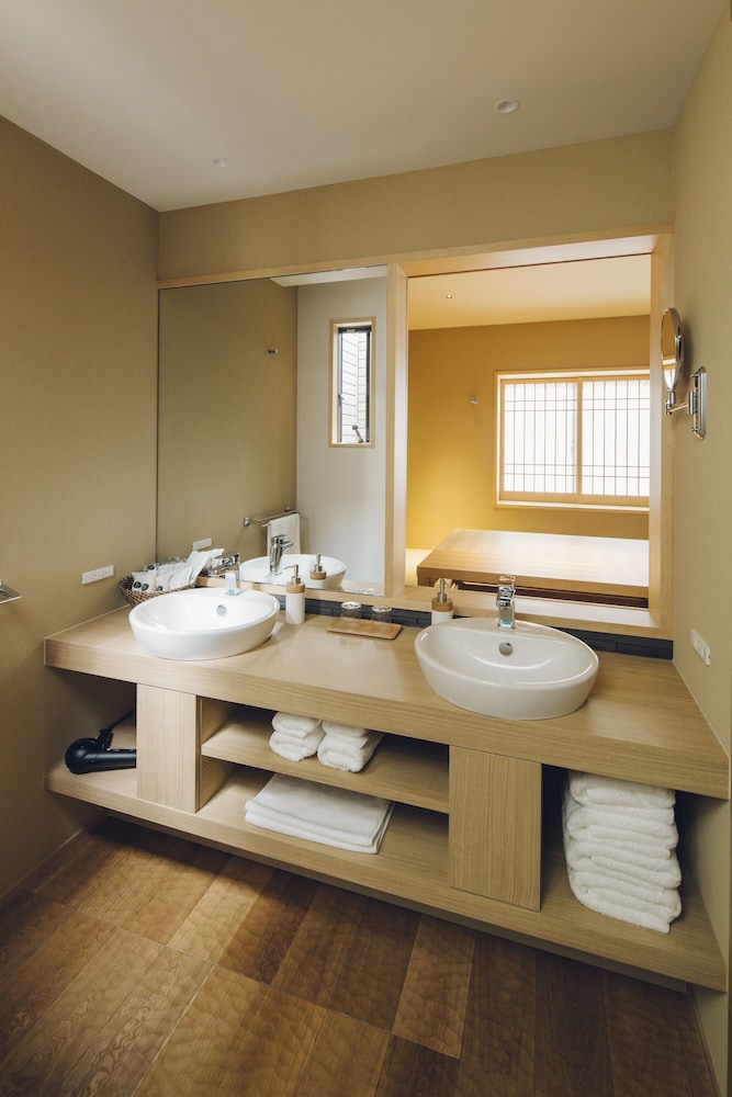 ゆうひの家 バスルーム1 | ゆうひの家 ドッグフレンドリー 京都四条大宮