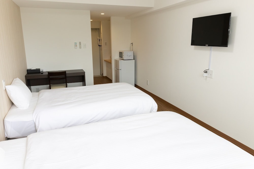コンフォート ツインルーム ベッド (複数台) 禁煙 冷蔵庫 & 電子レンジ 客室4 | BiBi Hotel 宮古空港前