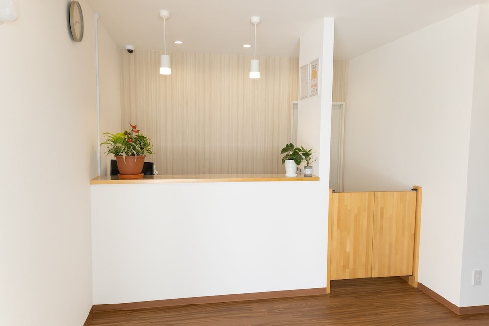 フロント1 | BiBi Hotel 宮古空港前 フロント1 | BiBi Hotel 宮古空港前