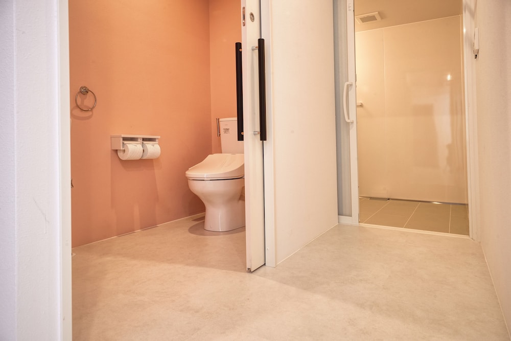 Tila Universal Room(禁煙) バスルーム1 | Glory island okinawa -SOBE-