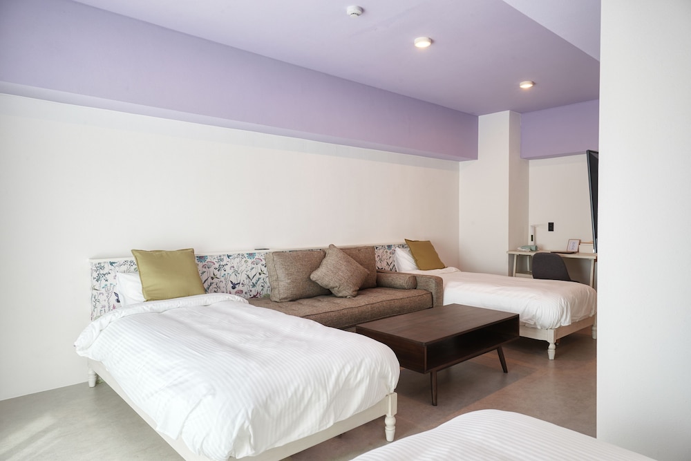 Yusanli CornerTriple Studio(禁煙) 客室5 | Glory island okinawa -SOBE-