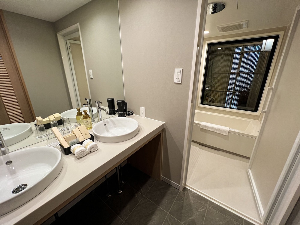 デラックスキングルーム 禁煙 バスルーム0 | Rinn Kyoto Station