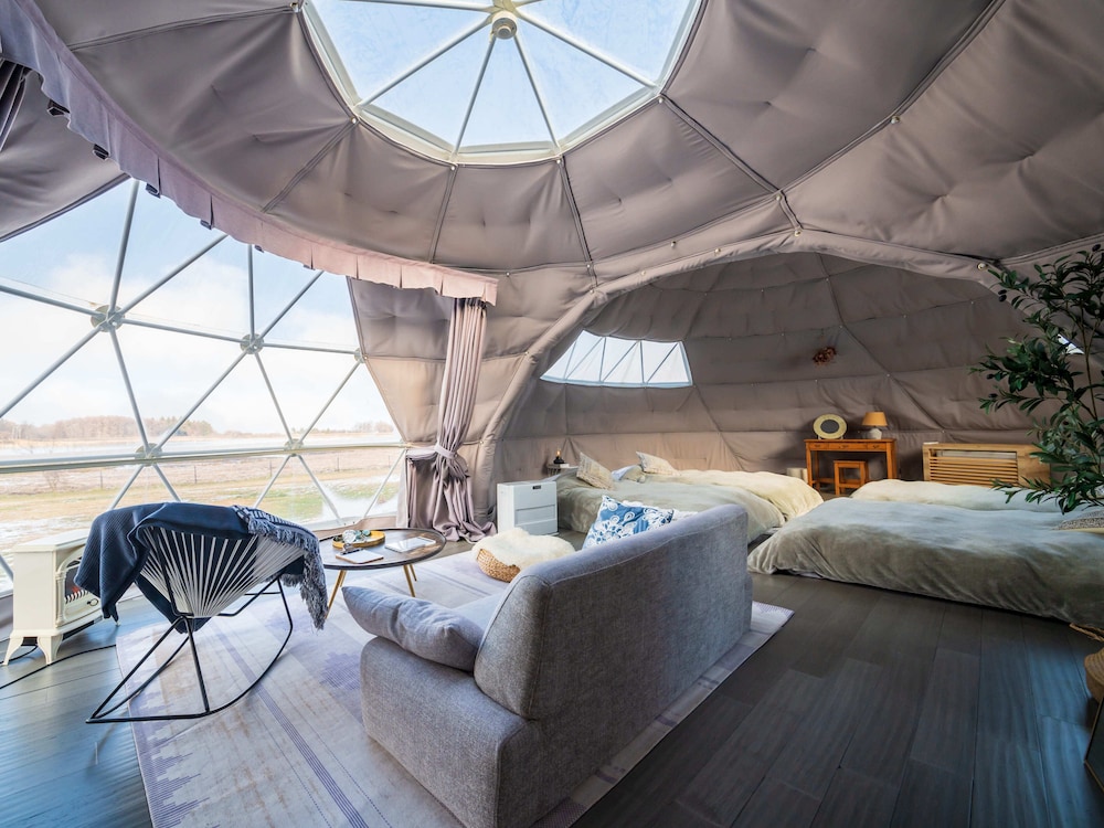 スタンダード ルーム 4 ベッドルーム 禁煙 マウンテンビュー 客室14 | GLAMPROOK 飯綱高原