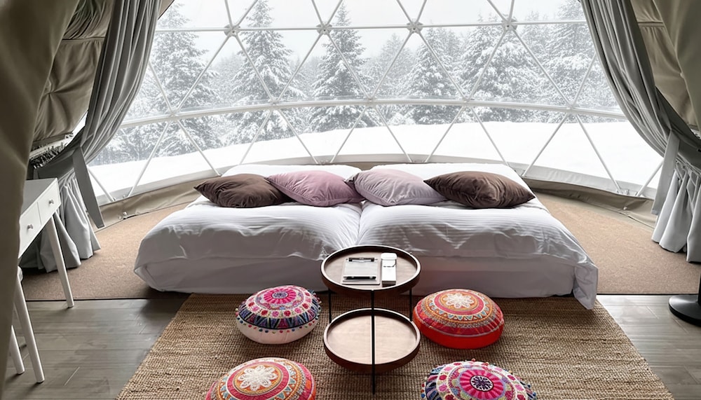 シングルドーム 2ベッド 禁煙 客室14 | GLAMPROOK 飯綱高原