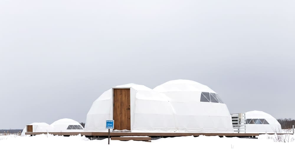 スタンダード ルーム 4 ベッドルーム 禁煙 マウンテンビュー 客室21 | GLAMPROOK 飯綱高原