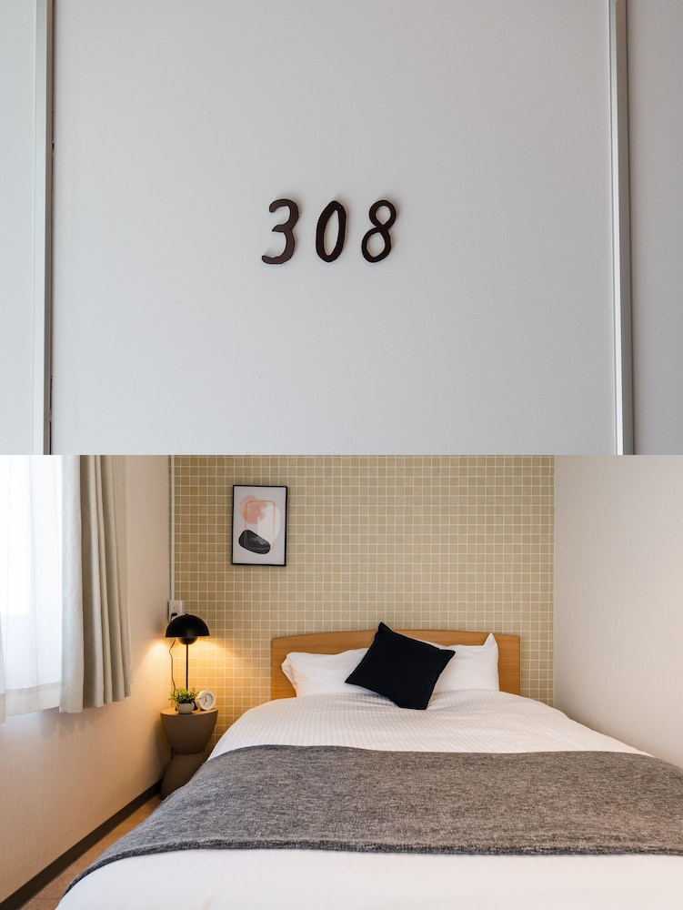 ダブルルーム (シャワー/トイレ付) エレベーターなし 2-3階 禁煙 客室28 | HALE HOTEL