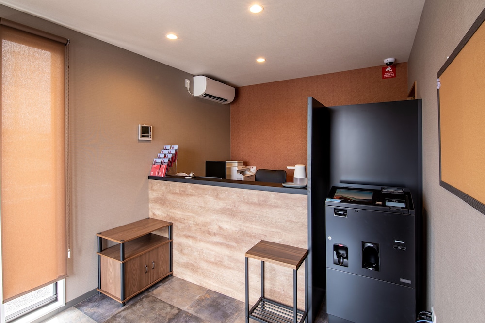 フロント1 | HOTEL R9 The Yard 都城