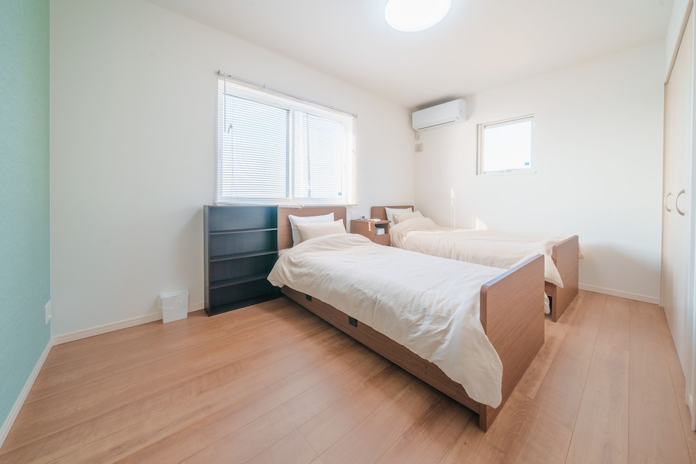 客室1 | 竜島オーシャンビュー別荘