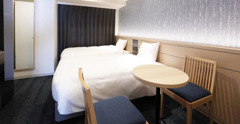 スーペリア ツインルーム 客室2 | 変なホテルプレミア名古屋 伏見駅前