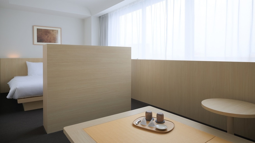 デラックスコーナーキング 禁煙 | SOKI KANAZAWA