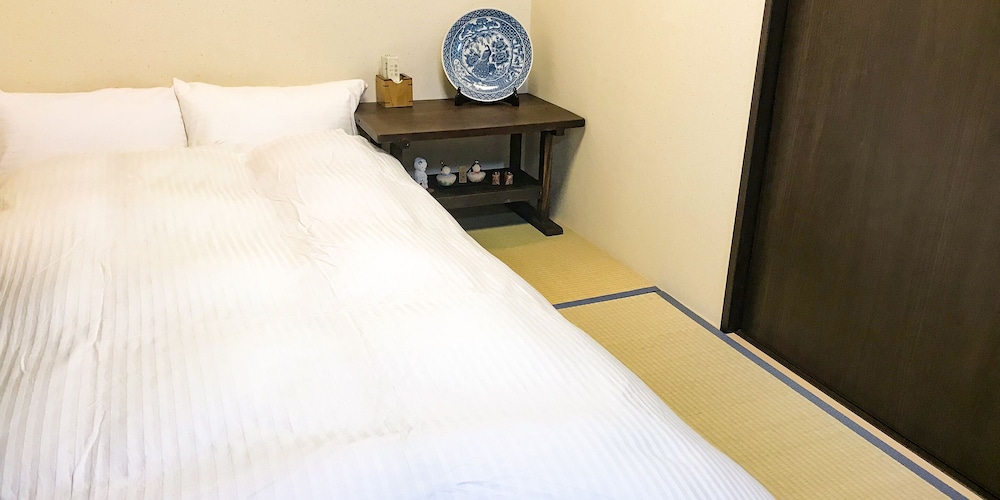 ベーシック ハウス 客室4 | 白川青柳庵