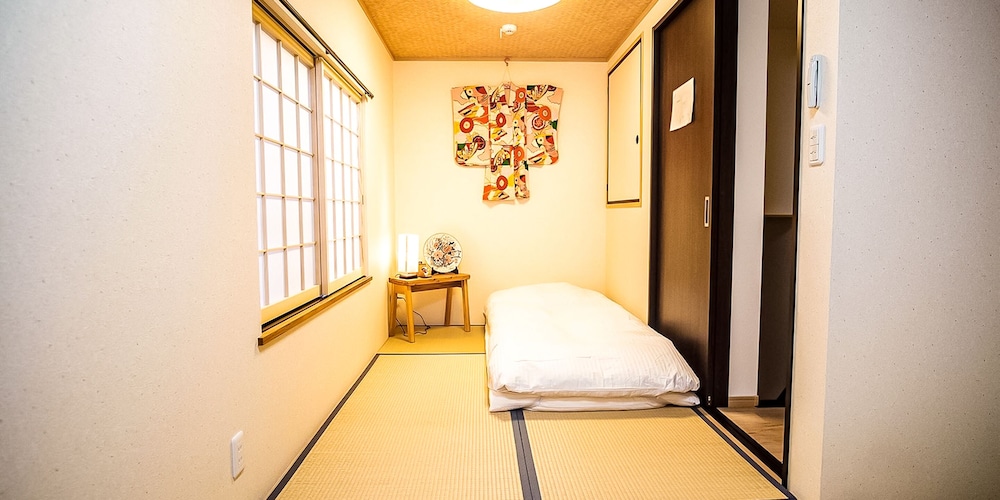 ベーシック ハウス 客室6 | 白川青柳庵