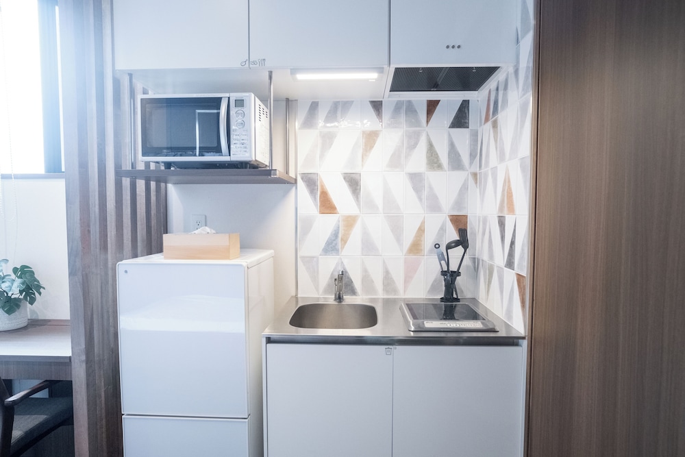 シグネチャーファミリー 禁煙 専用キッチン1 | ORI 六角