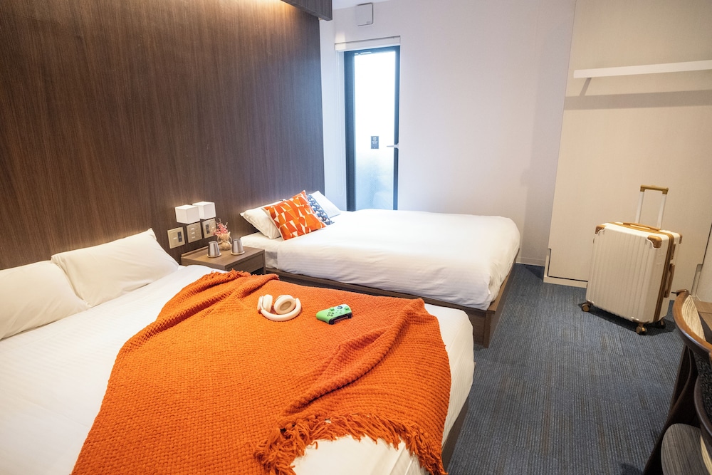 客室1 | ORI 六角