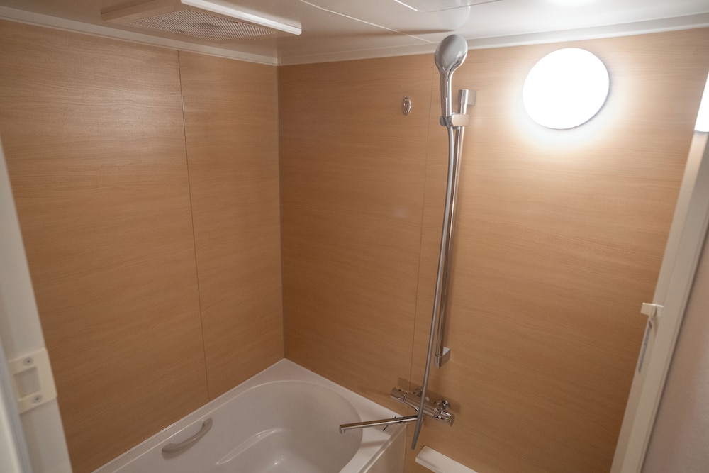 シグネチャーグループ 禁煙 バスルーム0 | ORI 六角