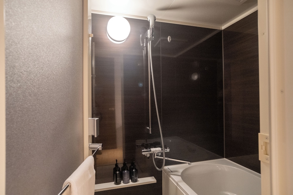 シグネチャーリビングダブル 禁煙 バスルーム0 | ORI 六角