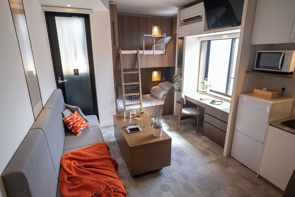 シグネチャーグループ 禁煙 客室7 | ORI 六角