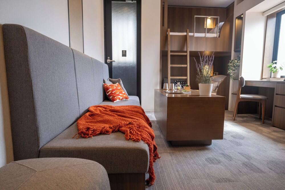 シグネチャーグループ 禁煙 客室1 | ORI 六角