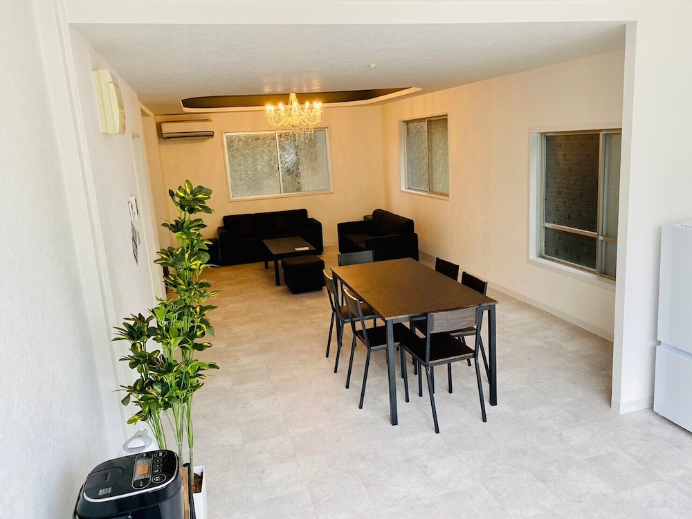 ハウス リビング エリア1 | AZホテル南あわじ