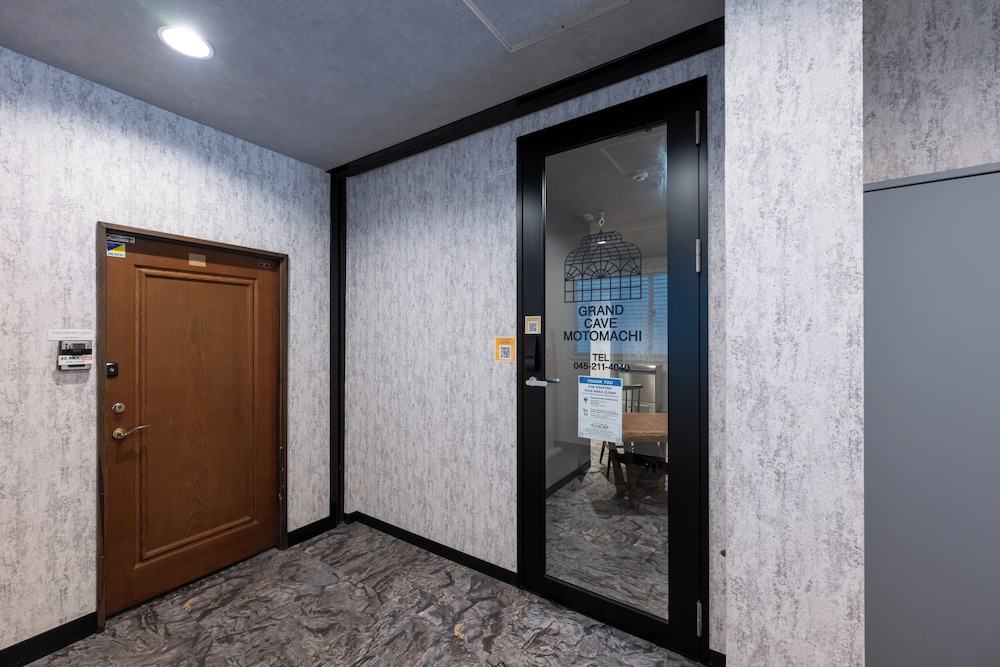 施設の入り口1 | GRAND CAVE MOTOMACHI