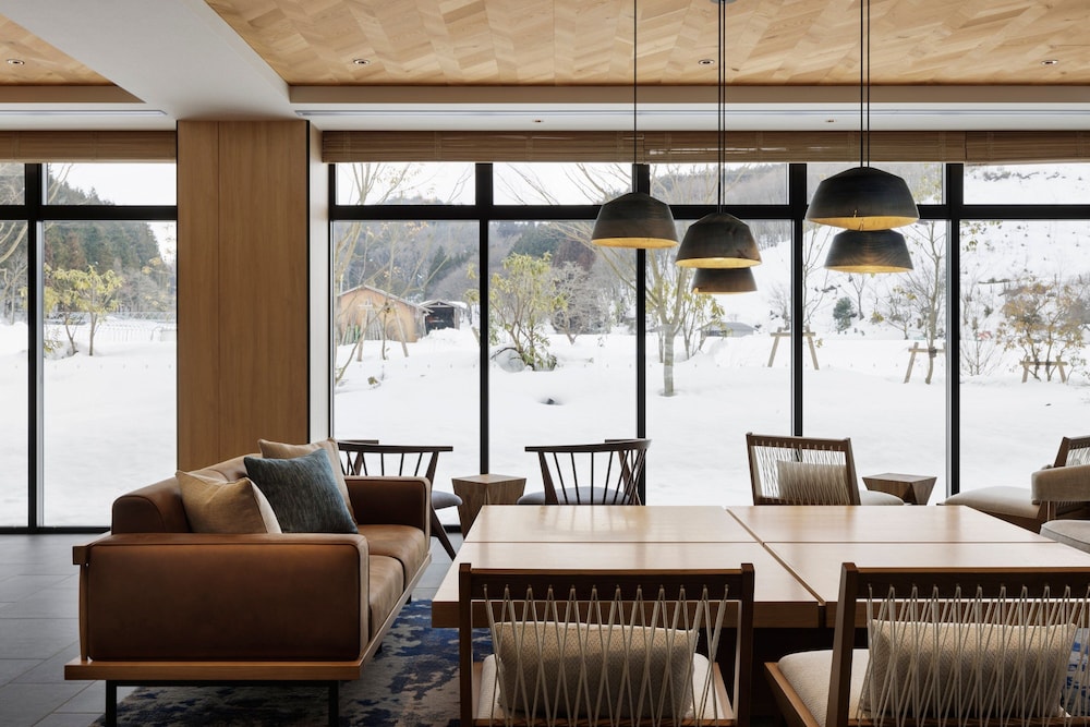 外観 | フェアフィールド･バイ･マリオット･岡山蒜山高原