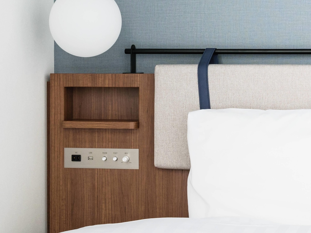 スタンダード ルーム シングルベッド 2 台 禁煙 客室2 | コンフォートホテル四日市