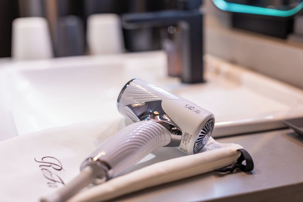 スーペリアツインルーム 禁煙 客室11 | ホテル京阪 なんば グランデ