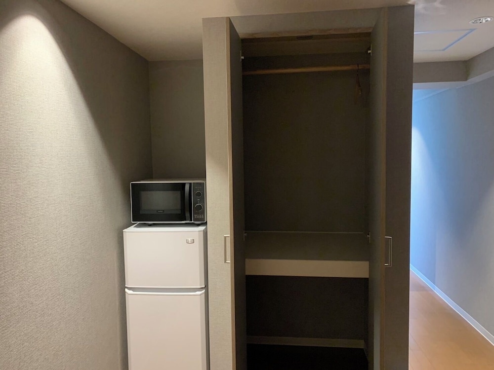 シティ 4 人部屋 客室7 | 大阪えびすホテル