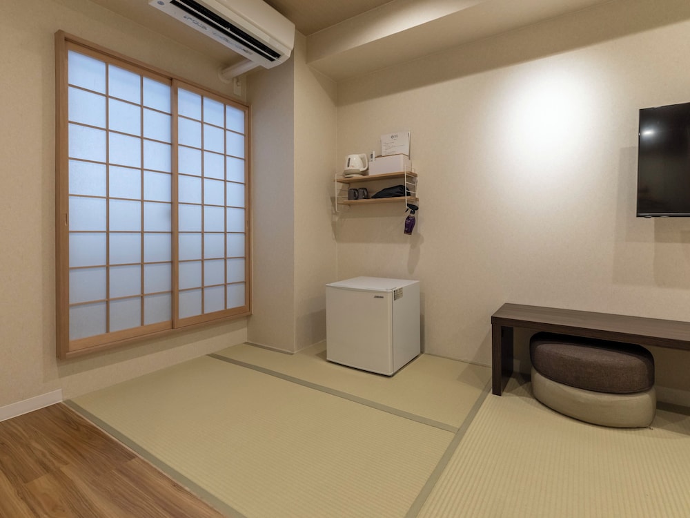 和風ツインルーム 禁煙 客室18 | 大阪えびすホテル