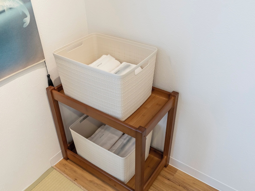 和風クワドラプルルーム ダブルベッド 2 台 客室20 | 大阪えびすホテル