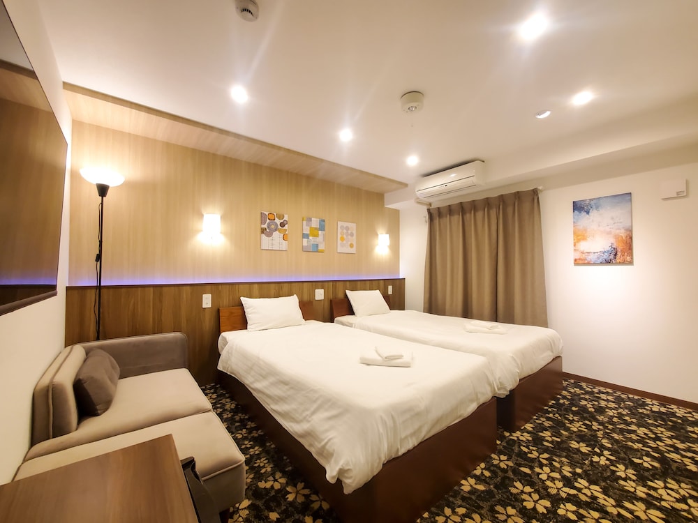 スタンダード ツインルーム シングルベッド 2 台 禁煙 客室4 | 大阪えびすホテル