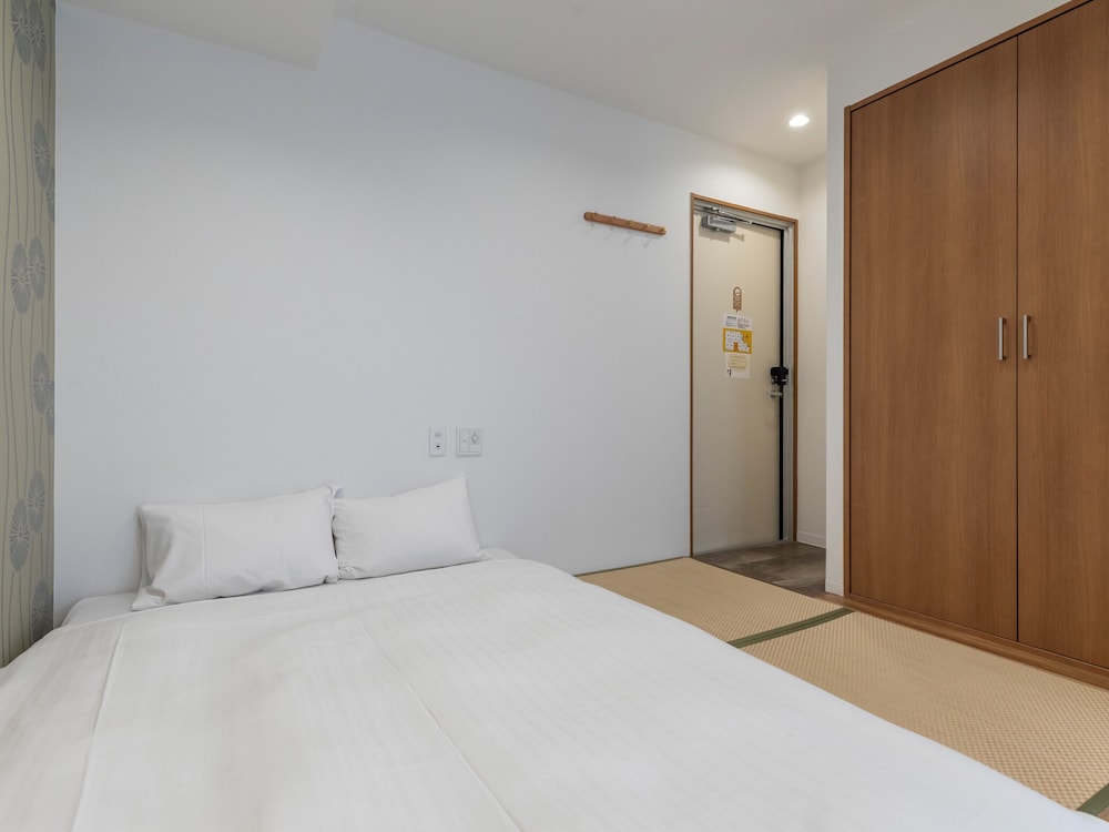 和風ダブルルーム 禁煙 客室17 | 大阪えびすホテル