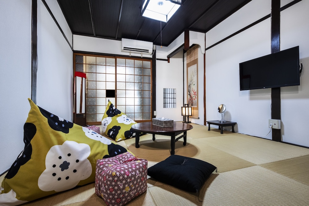 シティ ハウス リビング エリア2 | Uguisuan 鶯庵