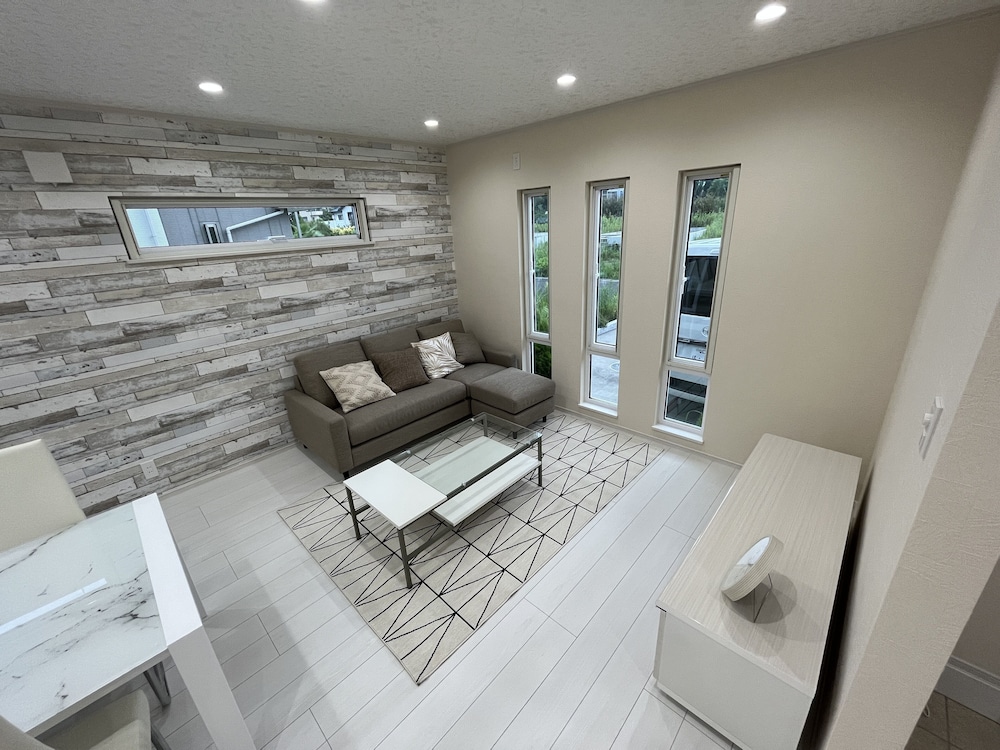 ベーシック アパートメント リビング エリア0 | 白浜貸別荘SS2-43