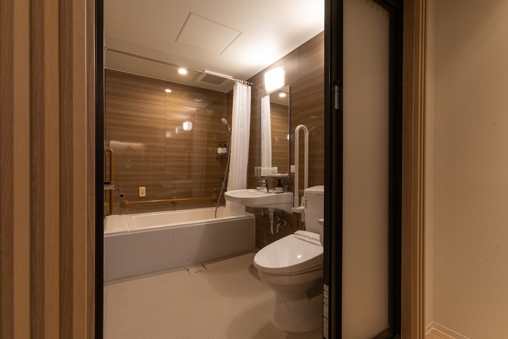 エコノミー ツインルーム バスルーム0 | fav 広島平和大通り