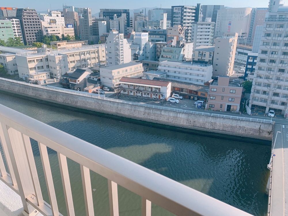 スタンダード 4 人部屋 バルコニーからの眺望0 | ピコロ博多