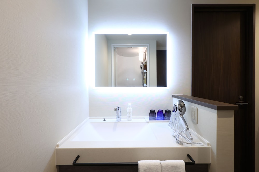 デラックス ツインルーム 禁煙 バスルーム0 | 天然温泉 吉備の湯 ドーミーイン岡山