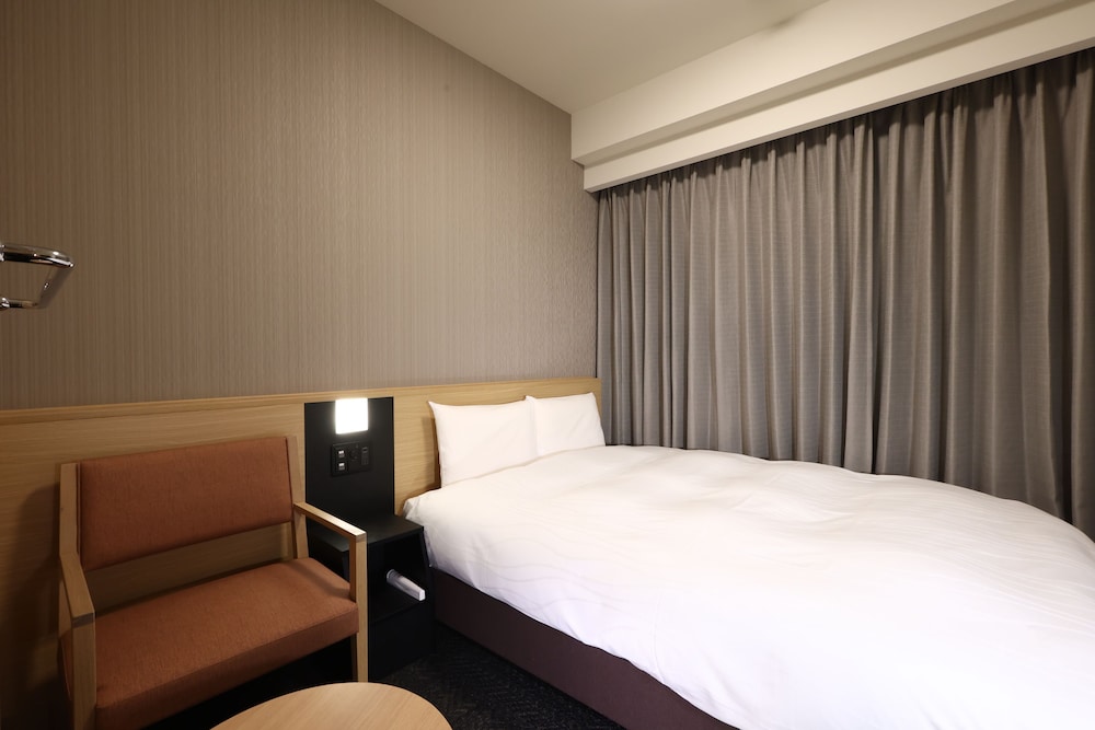 スタンダード ダブルルーム 禁煙 客室2 | 天然温泉 吉備の湯 ドーミーイン岡山