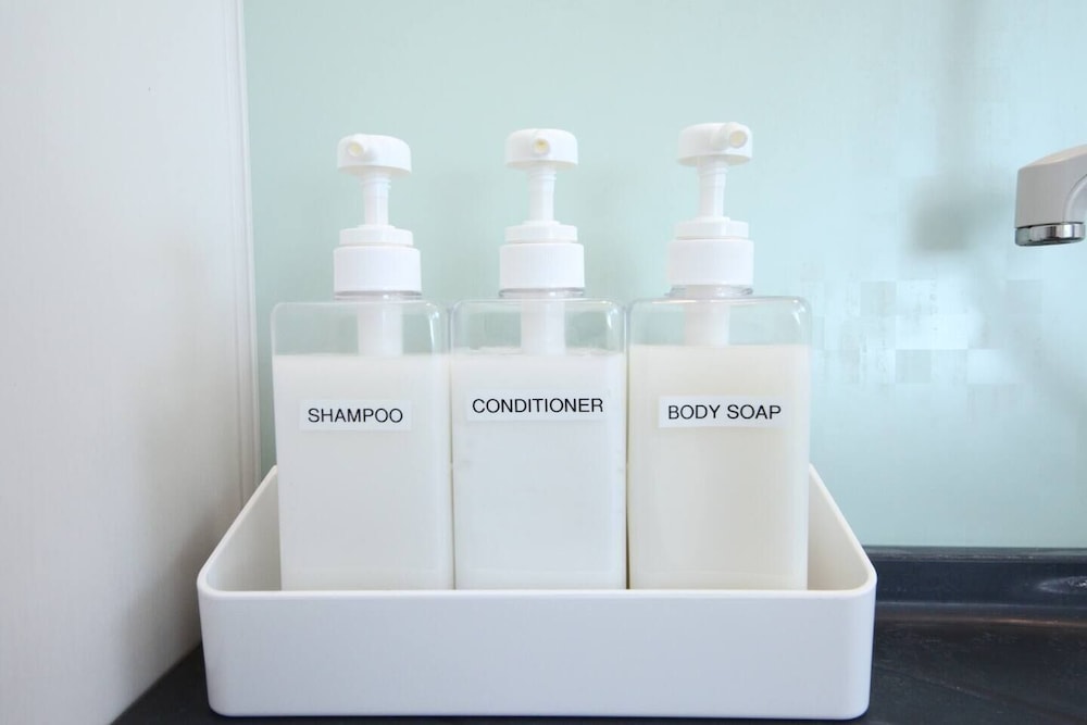 ベーシック ハウス 3 ベッドルーム 禁煙 バスルーム1 | 浦安3階建て戸建て_H190