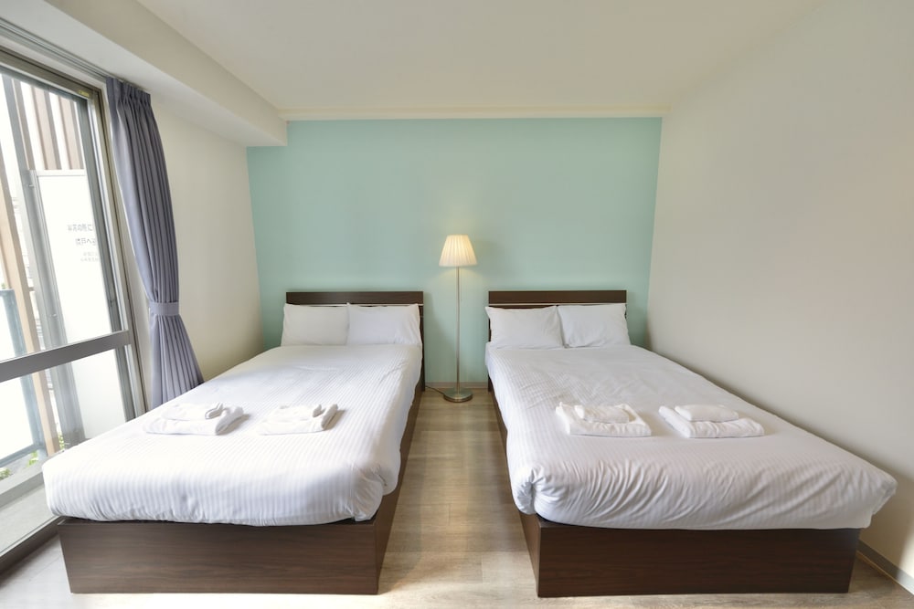 コンフォート ルーム 客室1 | HOTEL2020