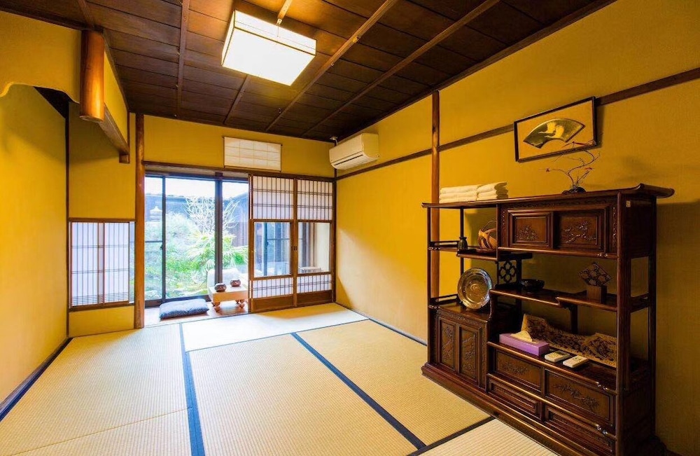 プレミアム トリプルルーム 客室2 | THE KAGAYA KYOTO 和邸
