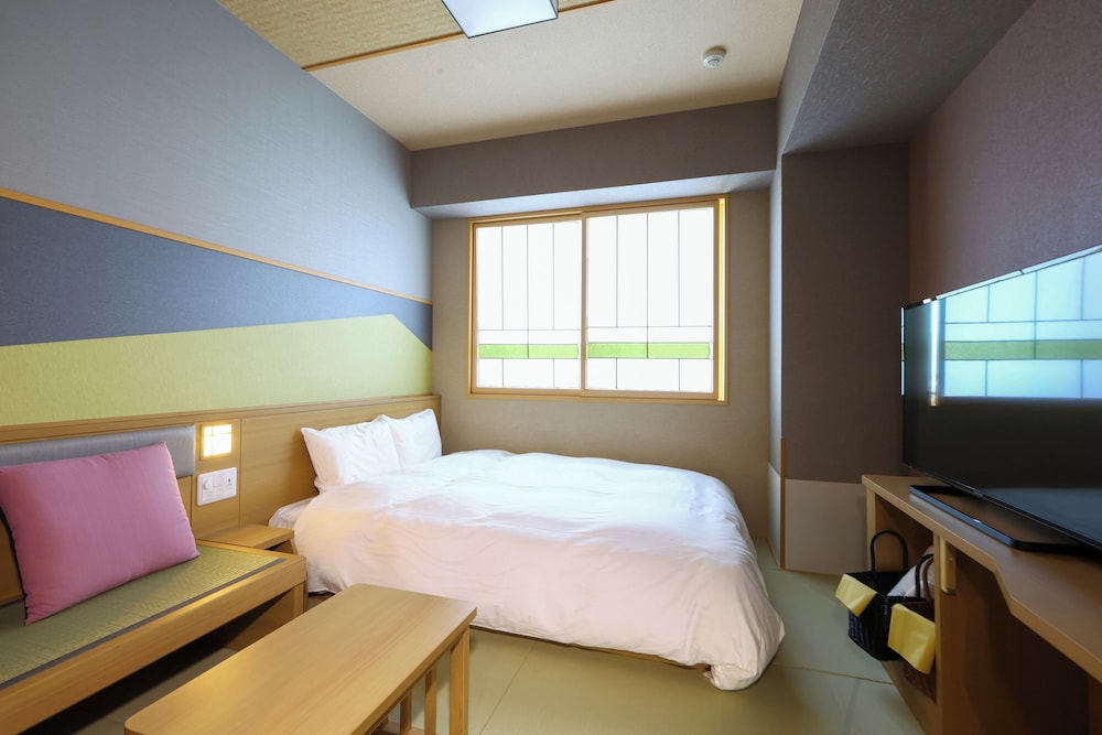 スタンダード ダブルルーム ダブルベッド 1 台 客室5 | あづみの湯 御宿野乃松本