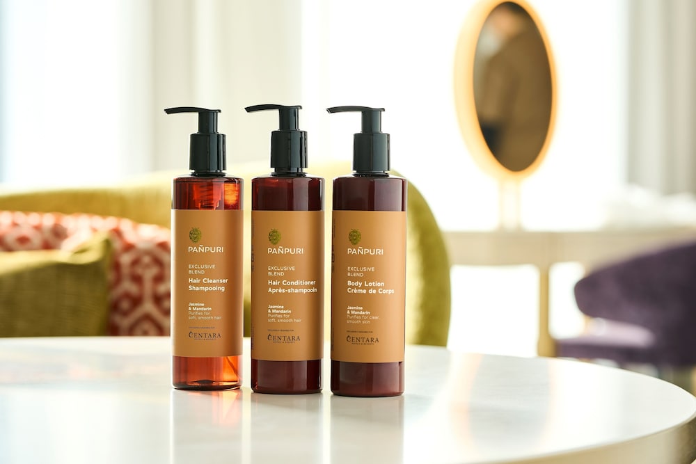 デラックス ルーム キングベッド 1 台 (Miyabi Club Floor) 客室の設備とサービス0 | センタラ グランドホテル 大阪