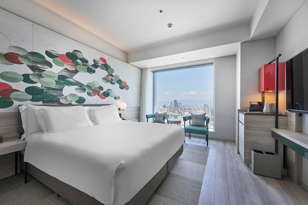 デラックス ルーム キングベッド 1 台 (Yu Standard Floor) 客室6 | センタラ グランドホテル 大阪