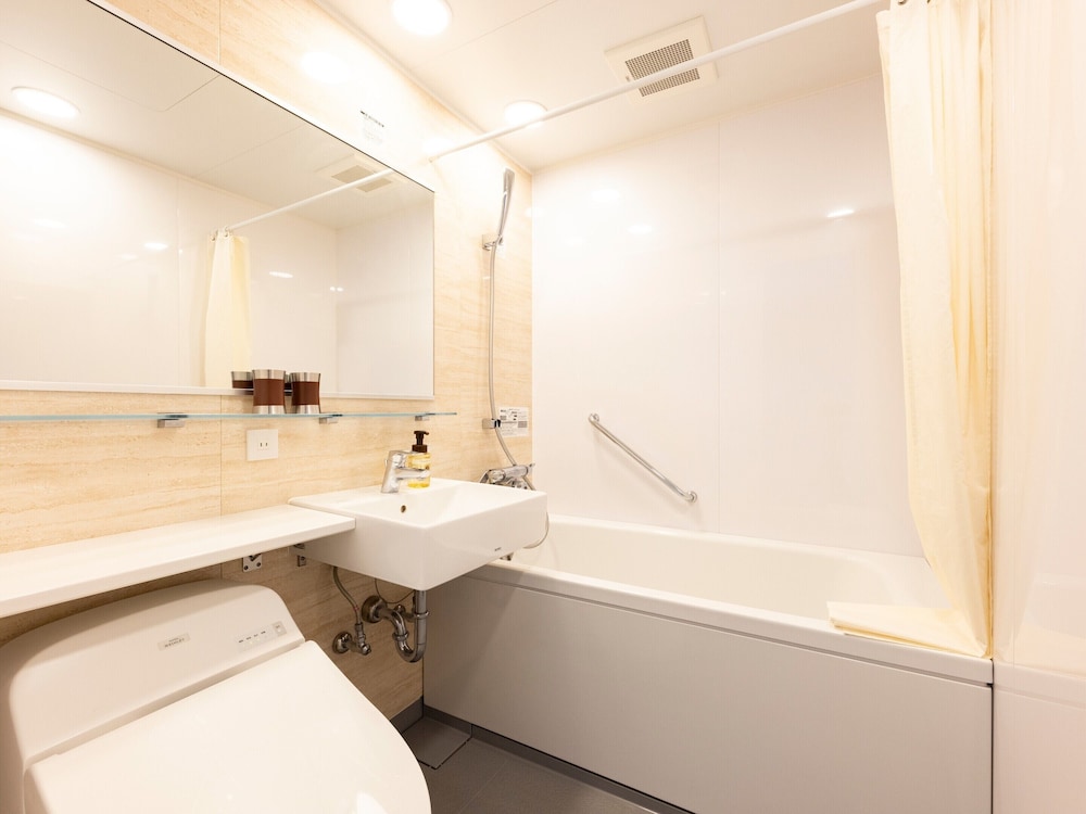 スタンダードダブルルーム バスルーム0 | KOKO HOTEL 大阪新世界