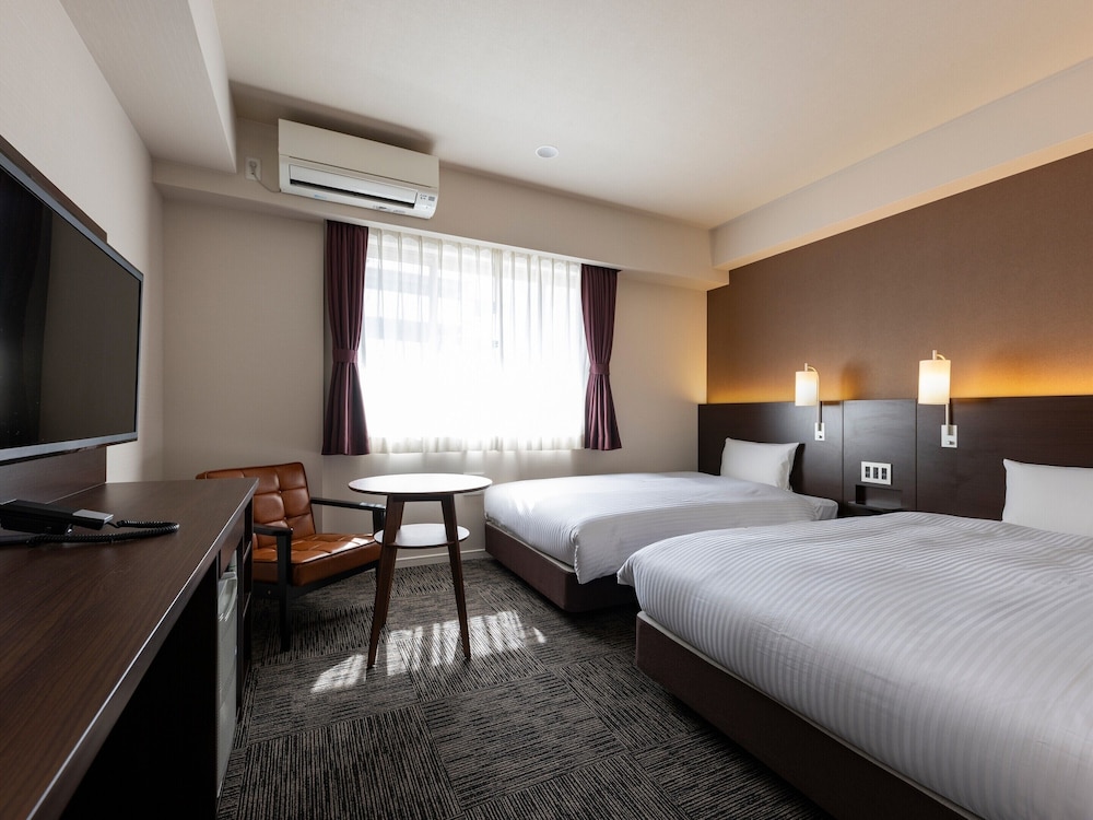 デラックスツインルーム | KOKO HOTEL 大阪新世界