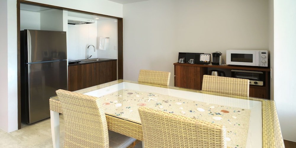 デラックス ヴィラ | ADANRESORT LANA Villa Suite